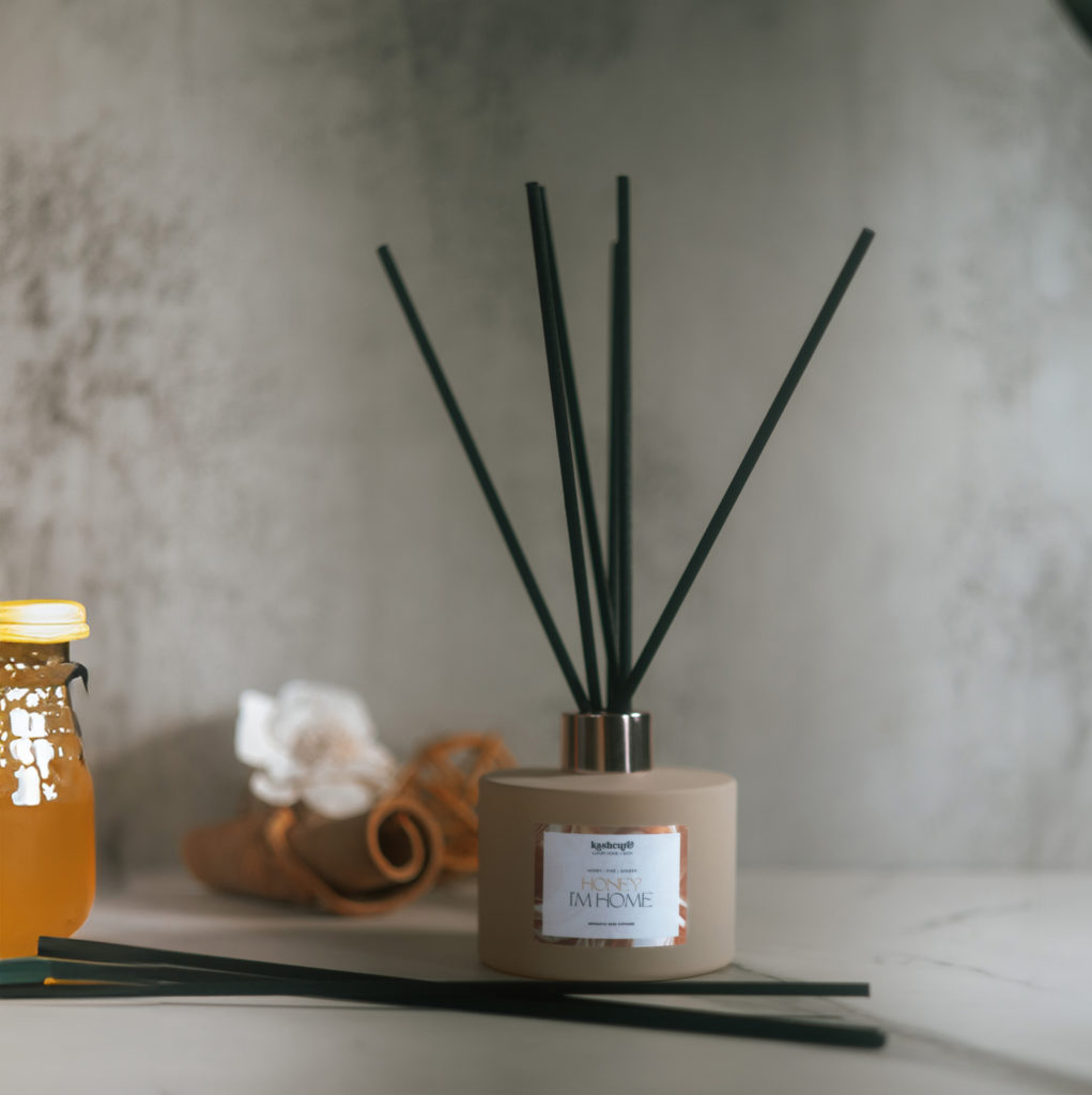 Tropical Oasis Reed Diffuser Bundle